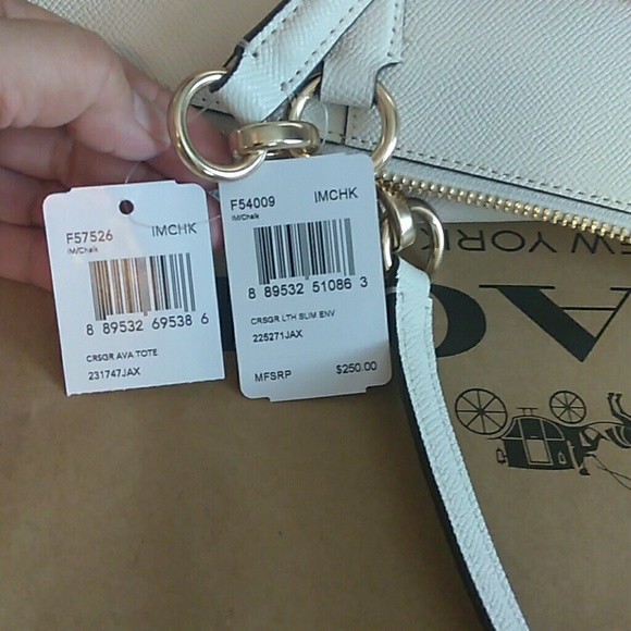 NWT Coach tote purse bag w/ wallet - Picture 8 of 8